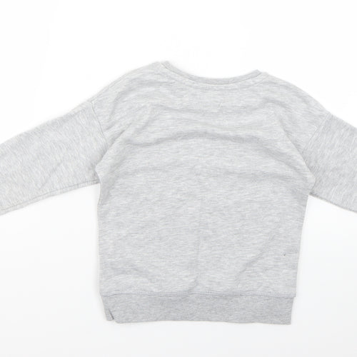 Primark Girls Grey   Pullover Jumper Size 6-7 Years