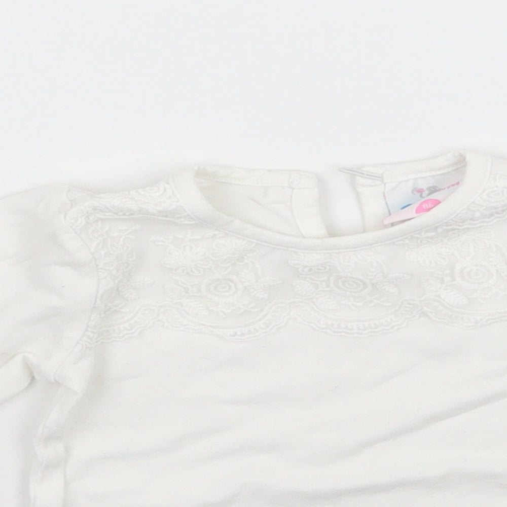 Topomini Girls White Floral  Basic T-Shirt Size 18-24 Months