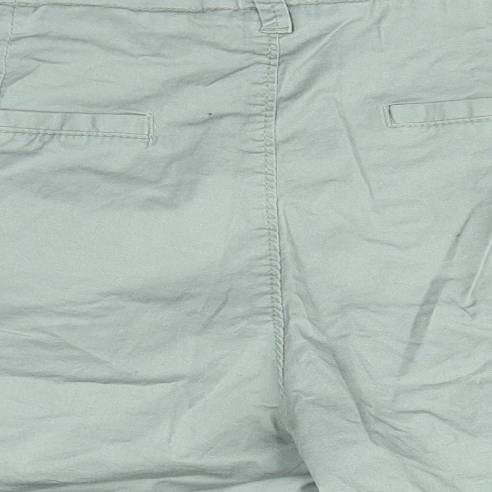 H&M Womens Green   Sweat Shorts Size 22