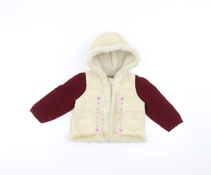 st bernard Baby White Jacket Size 9-12 Months