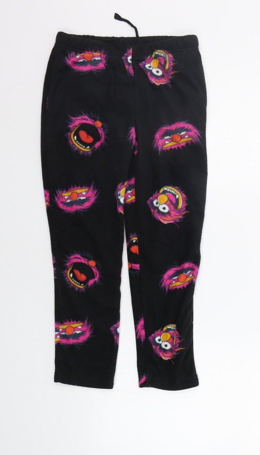 Front view of Preworn girls’ black geometric top pyjama pants, size 6-7, years