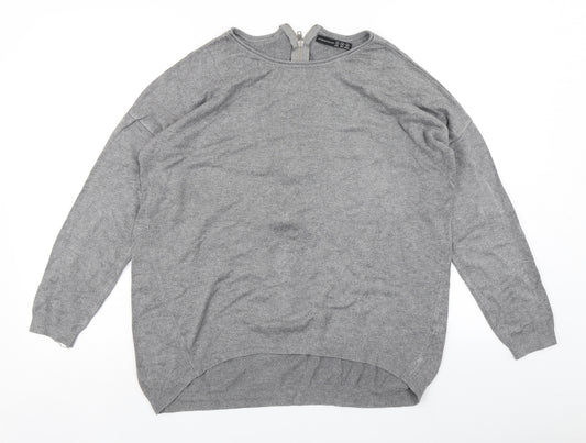 Front view of Atmosphere women’s grey basic t-shirt, size M