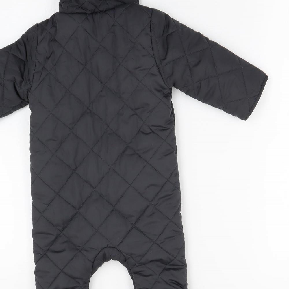 Primark Baby Grey   Babygrow One-Piece Size 6-9 Months