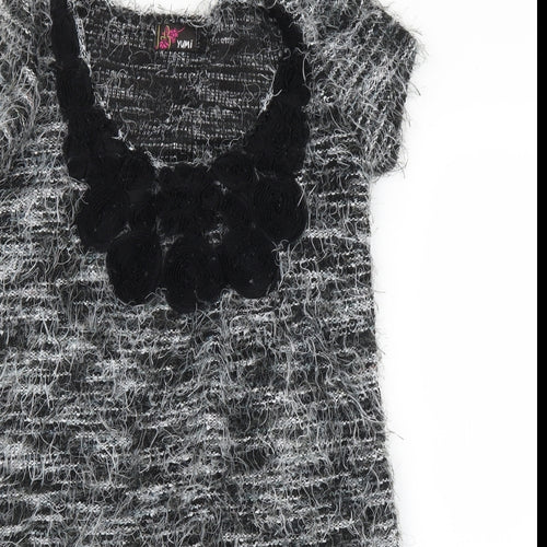 Yumi Womens Grey Floral  A-Line  Size M