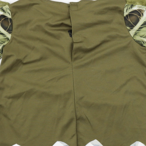 TU Boys Green   Basic T-Shirt Size 5-6 Years