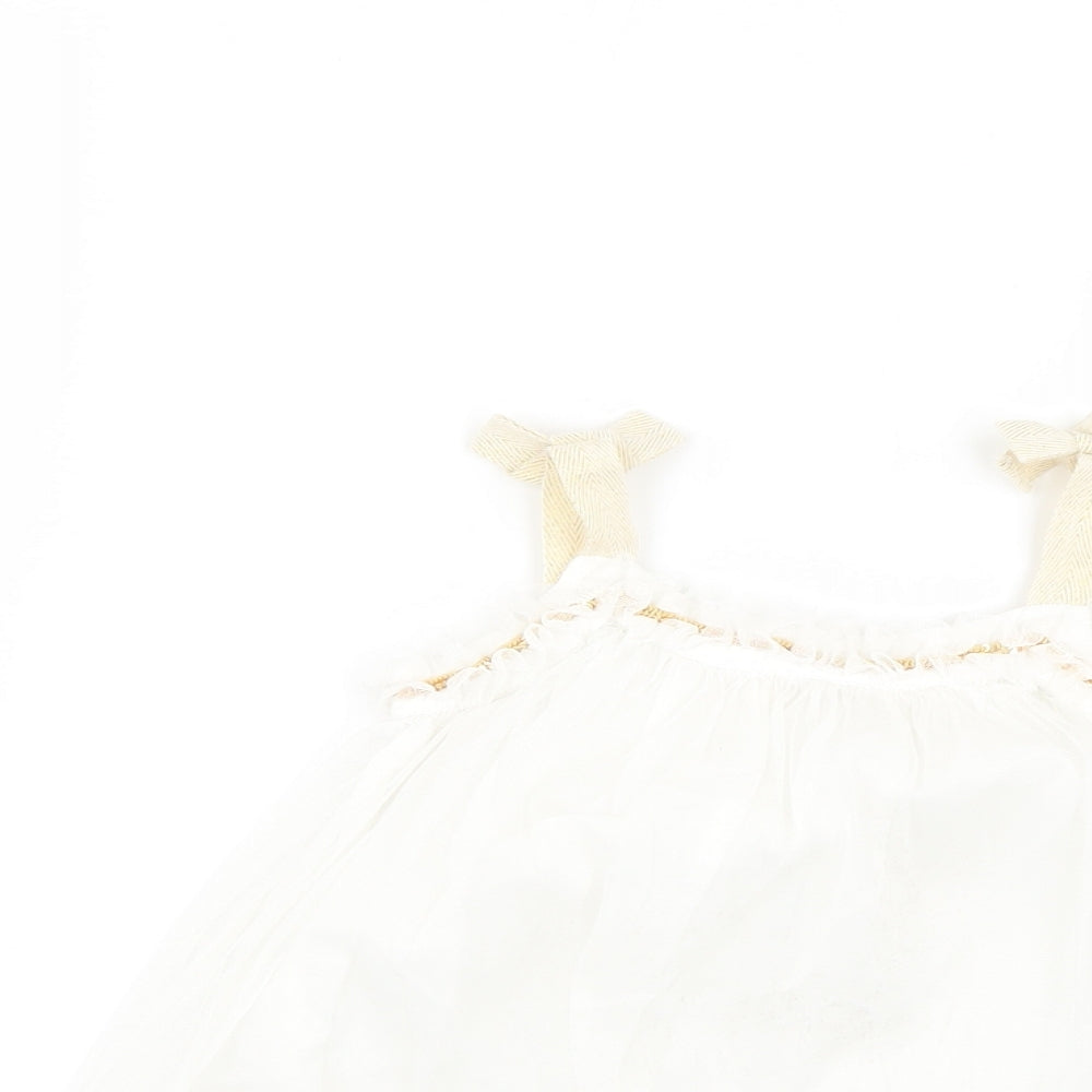 Baby Boden Girls White   Fit & Flare  Size 5-6 Years