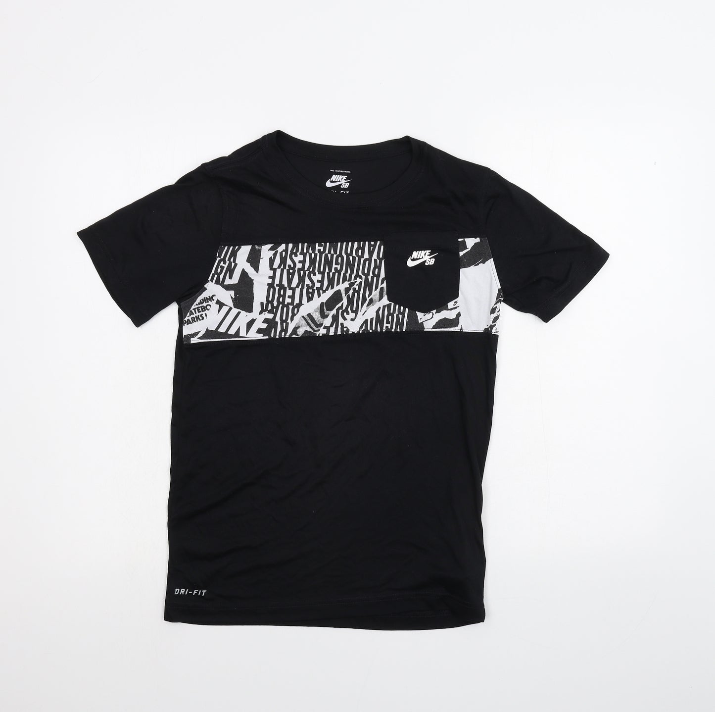 Nike Boys Black   Basic T-Shirt Size 12-13 Years