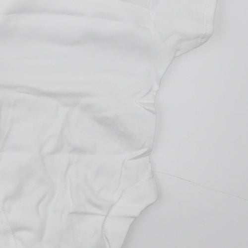George Baby White   Babygrow One-Piece Size Newborn