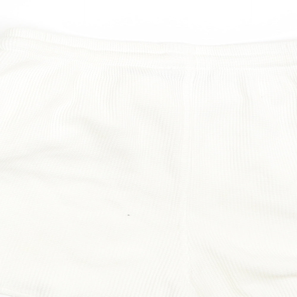 Bershka Womens White   Hot Pants Shorts Size L - Malibu California