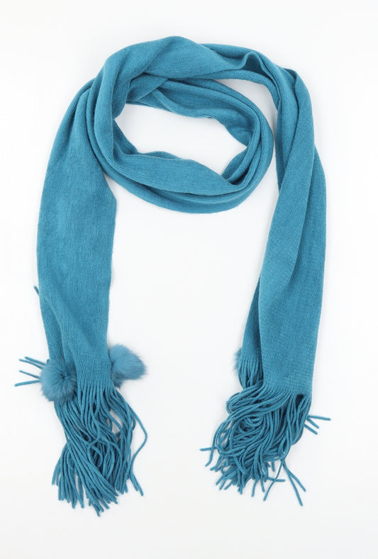 Front view of Preworn women’s blue knit scarf
