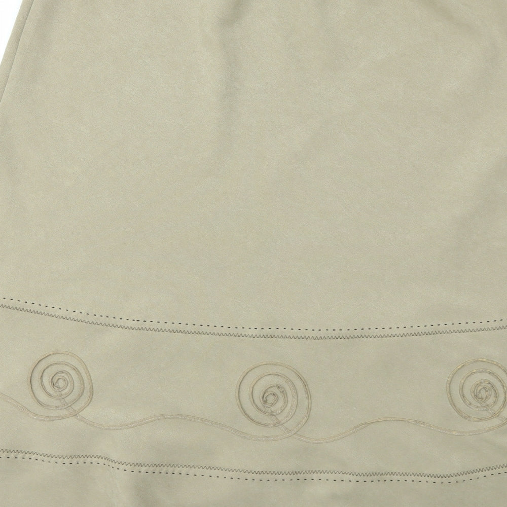 Bonmarché Womens    Flare Skirt Size 18  - stretch waistband