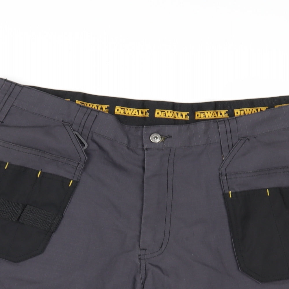 DEWALT Mens Grey   Cargo Shorts Size 38 - Work Shorts