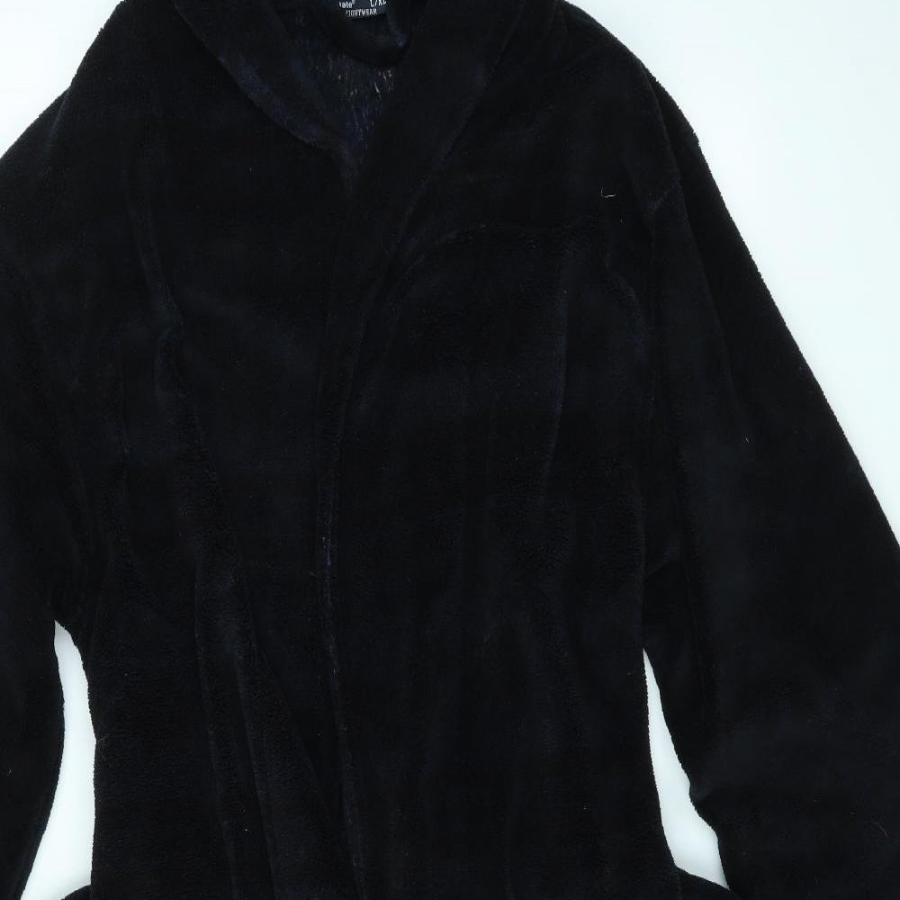 Cedar Wood State Mens Black Striped   Gown Size L