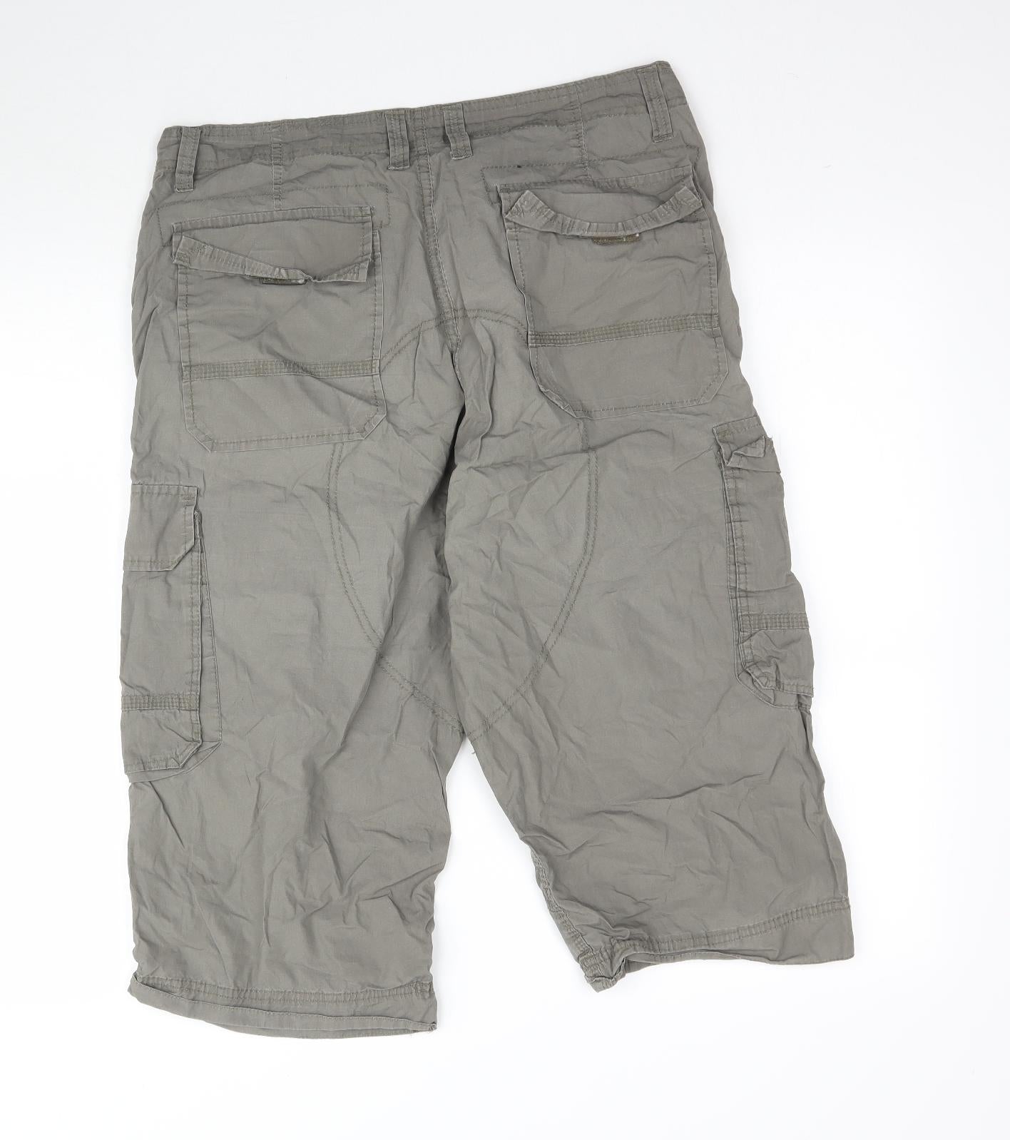 F&F Womens Green   Cargo Shorts Size 34