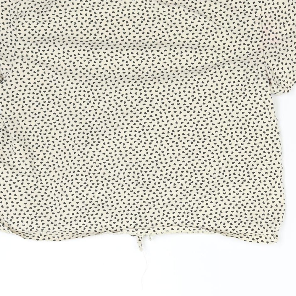 H&M Girls Beige   Basic T-Shirt Size 8-9 Years  - Hearts