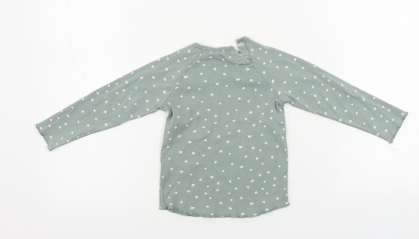 H&M  Girls Green   Basic T-Shirt Size 2 Years  - star pattern