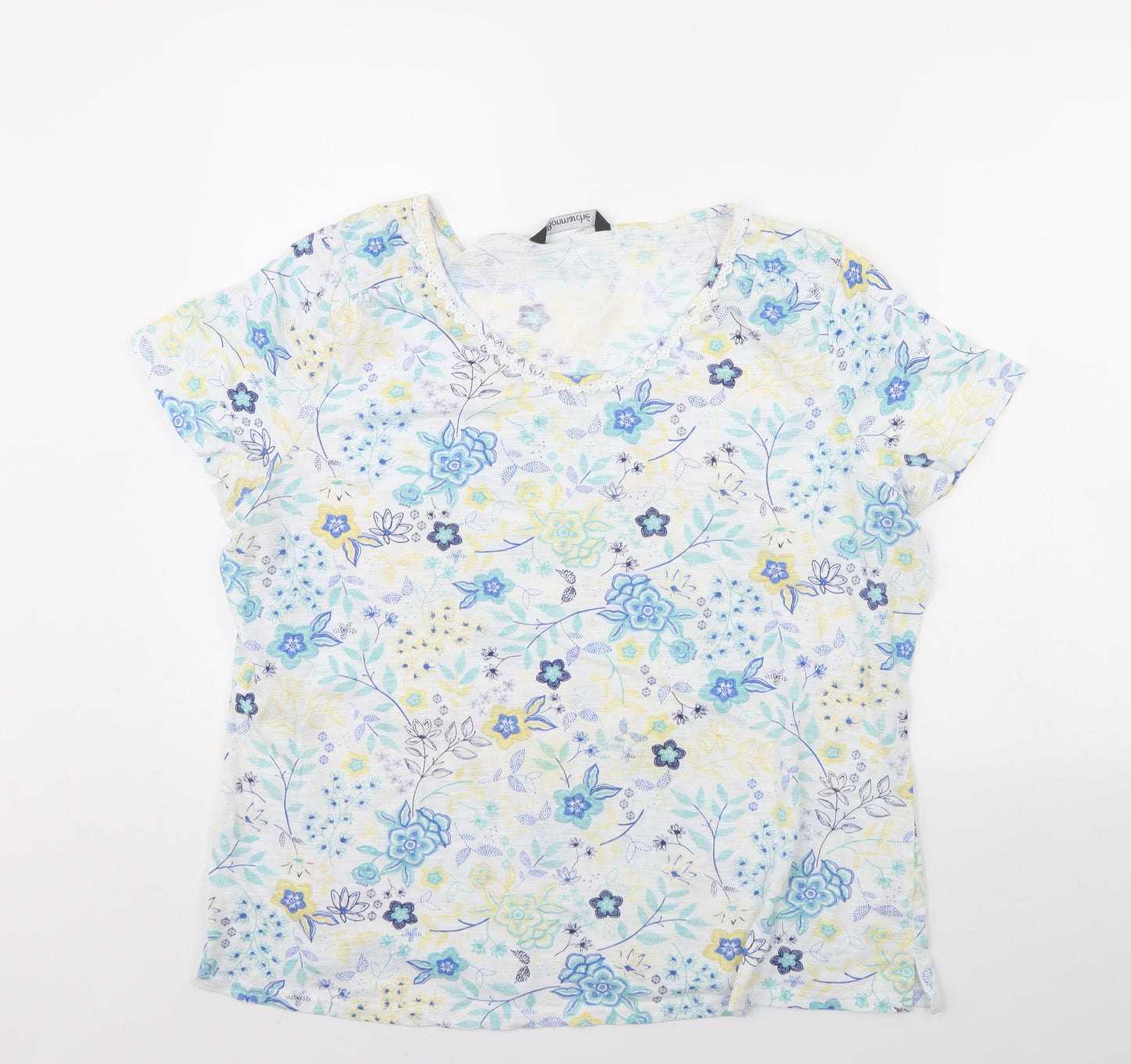 Bonmarché Womens White Floral  Basic T-Shirt Size 20