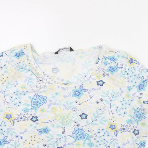 Bonmarché Womens White Floral  Basic T-Shirt Size 20
