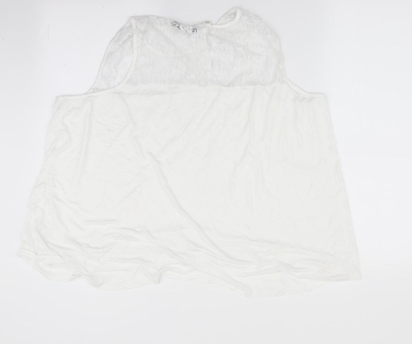 Studio Womens White   Basic T-Shirt Size 24