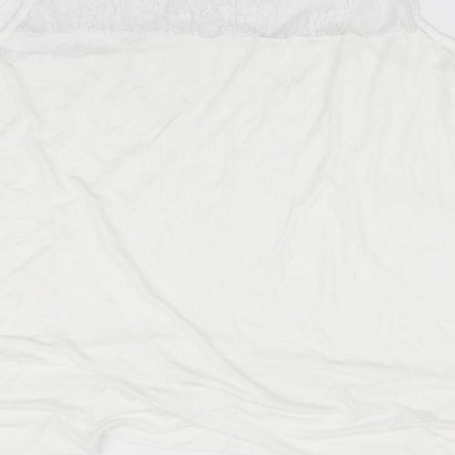 Studio Womens White   Basic T-Shirt Size 24
