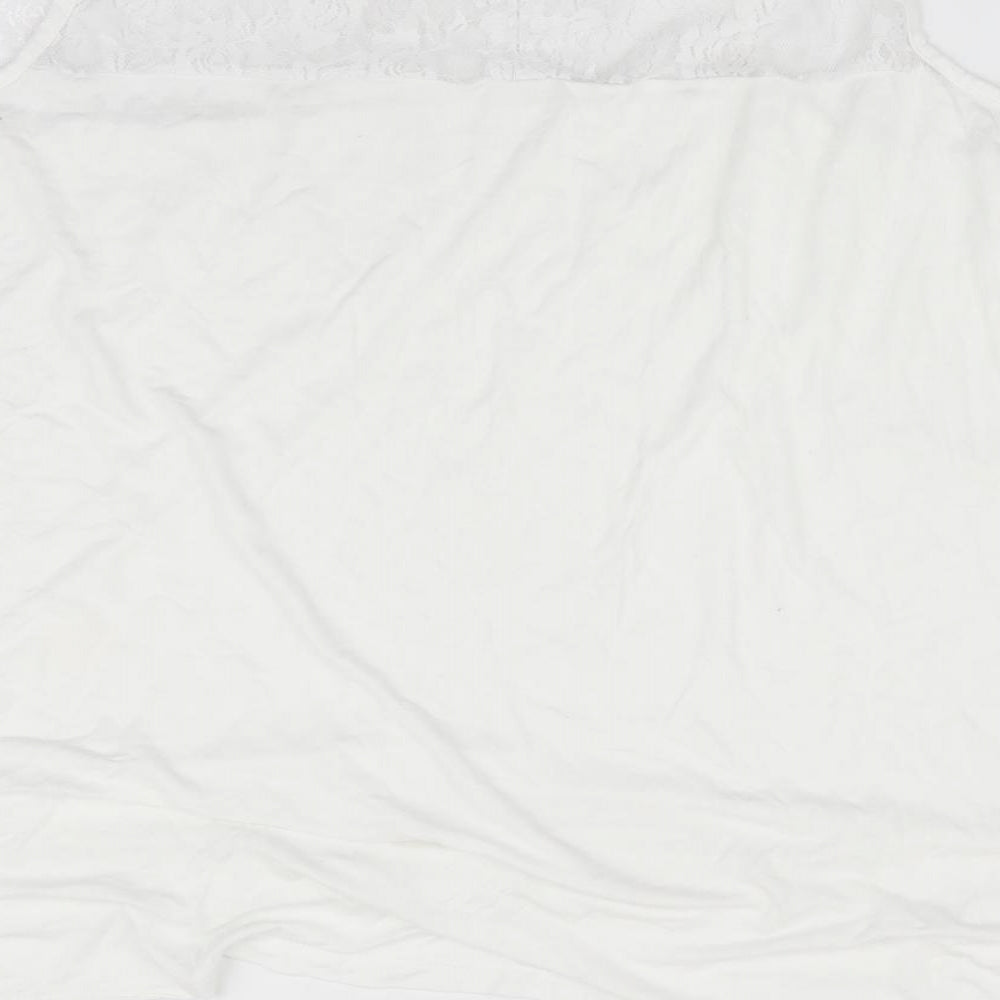 Studio Womens White   Basic T-Shirt Size 24