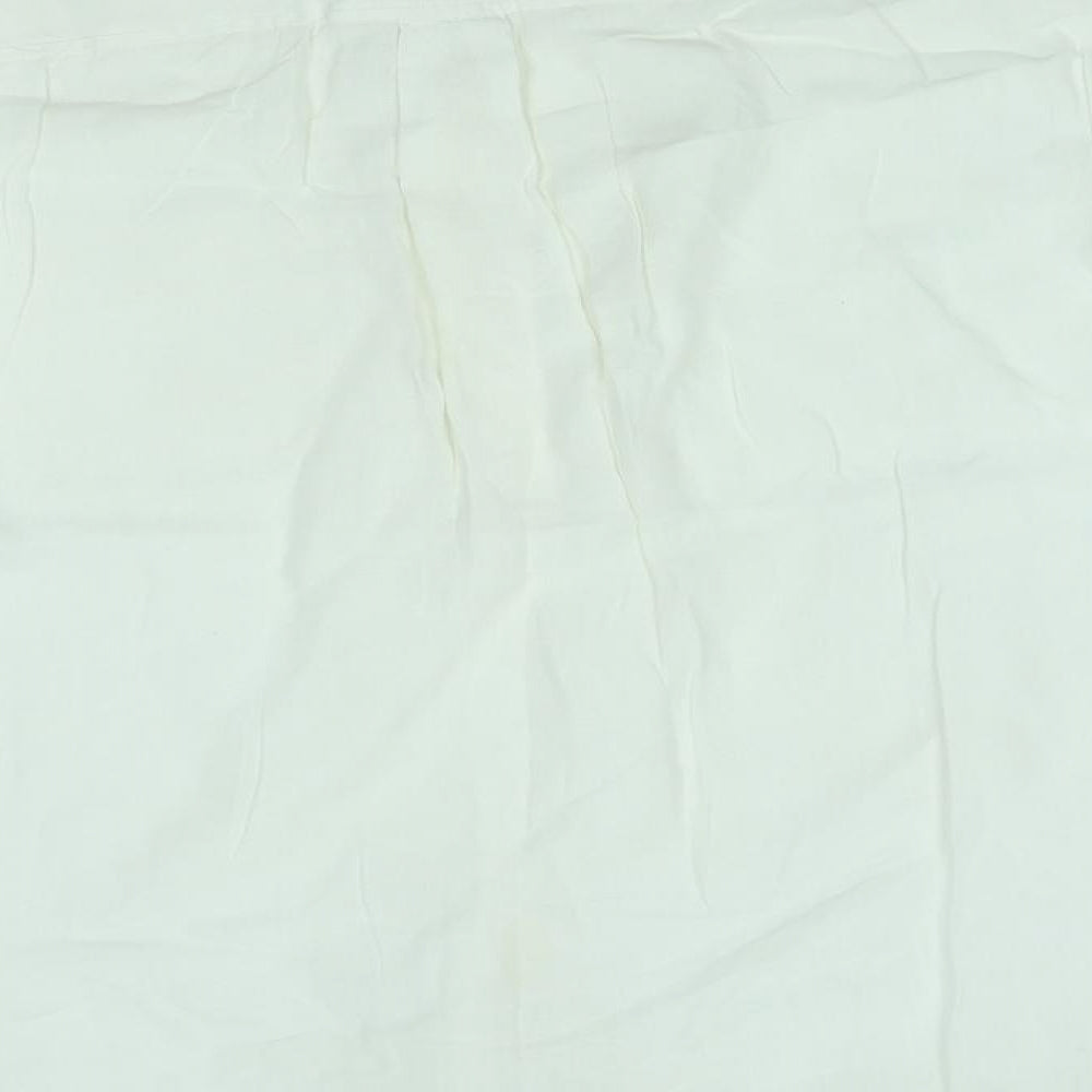 Gap Womens White   Basic Button-Up Size L