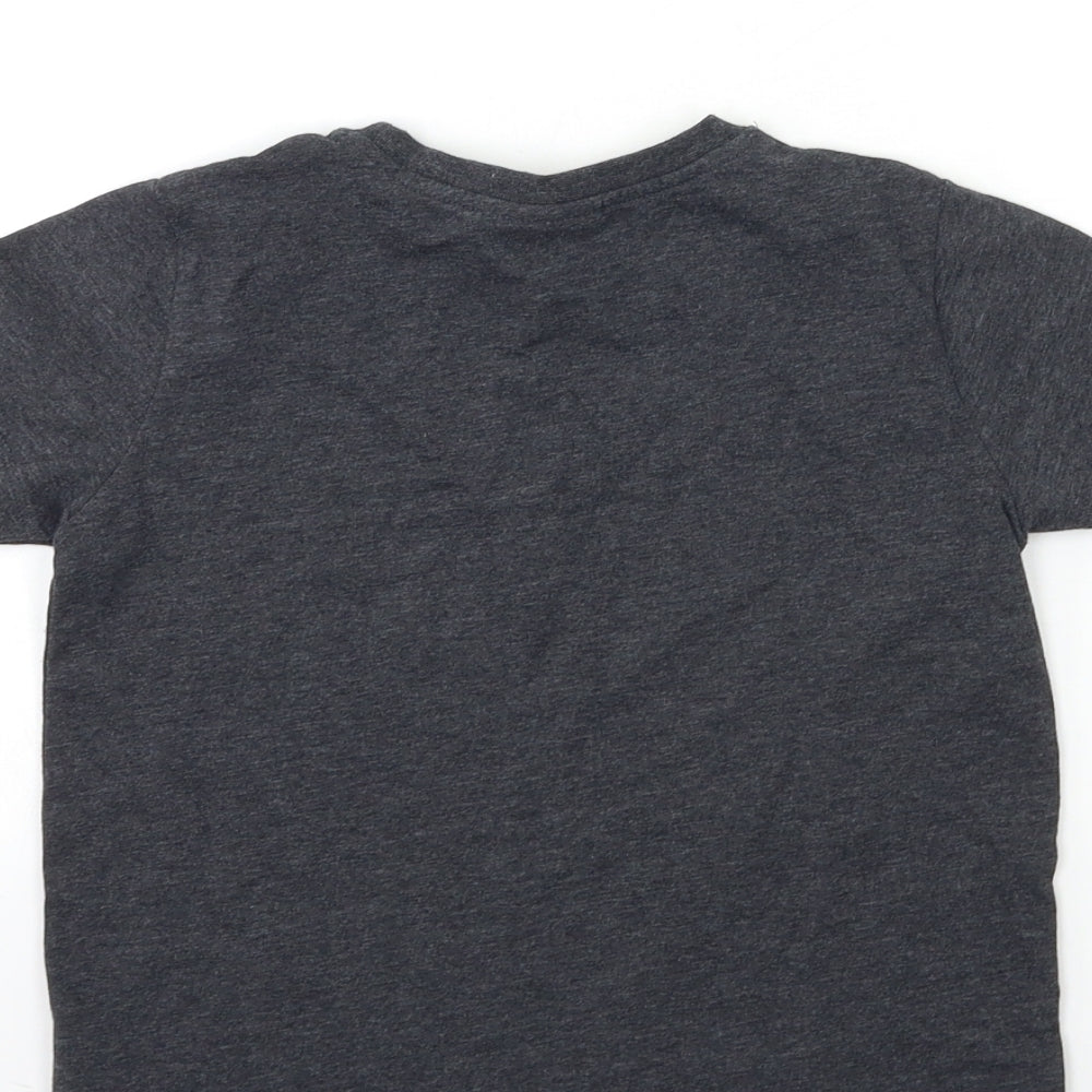 Batman Boys Grey   Basic T-Shirt Size 5-6 Years