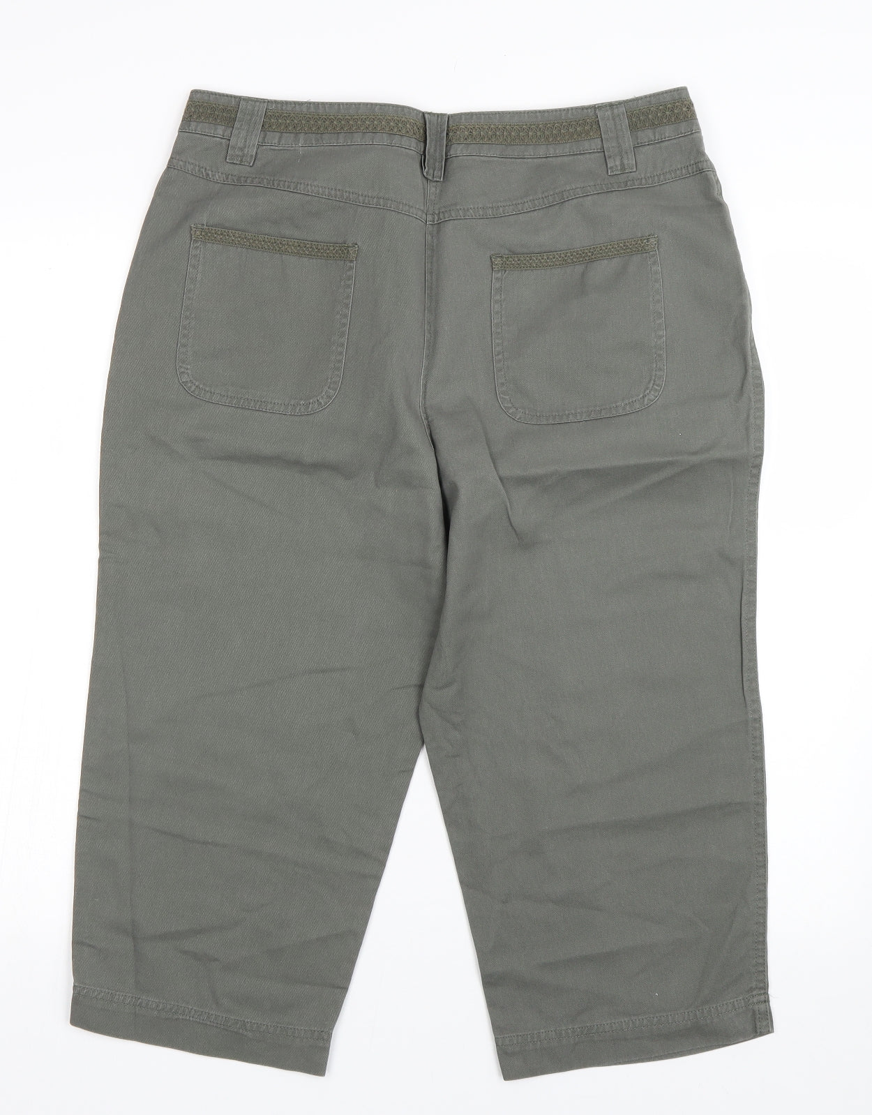 BM Womens Green   Bermuda Shorts Size 14