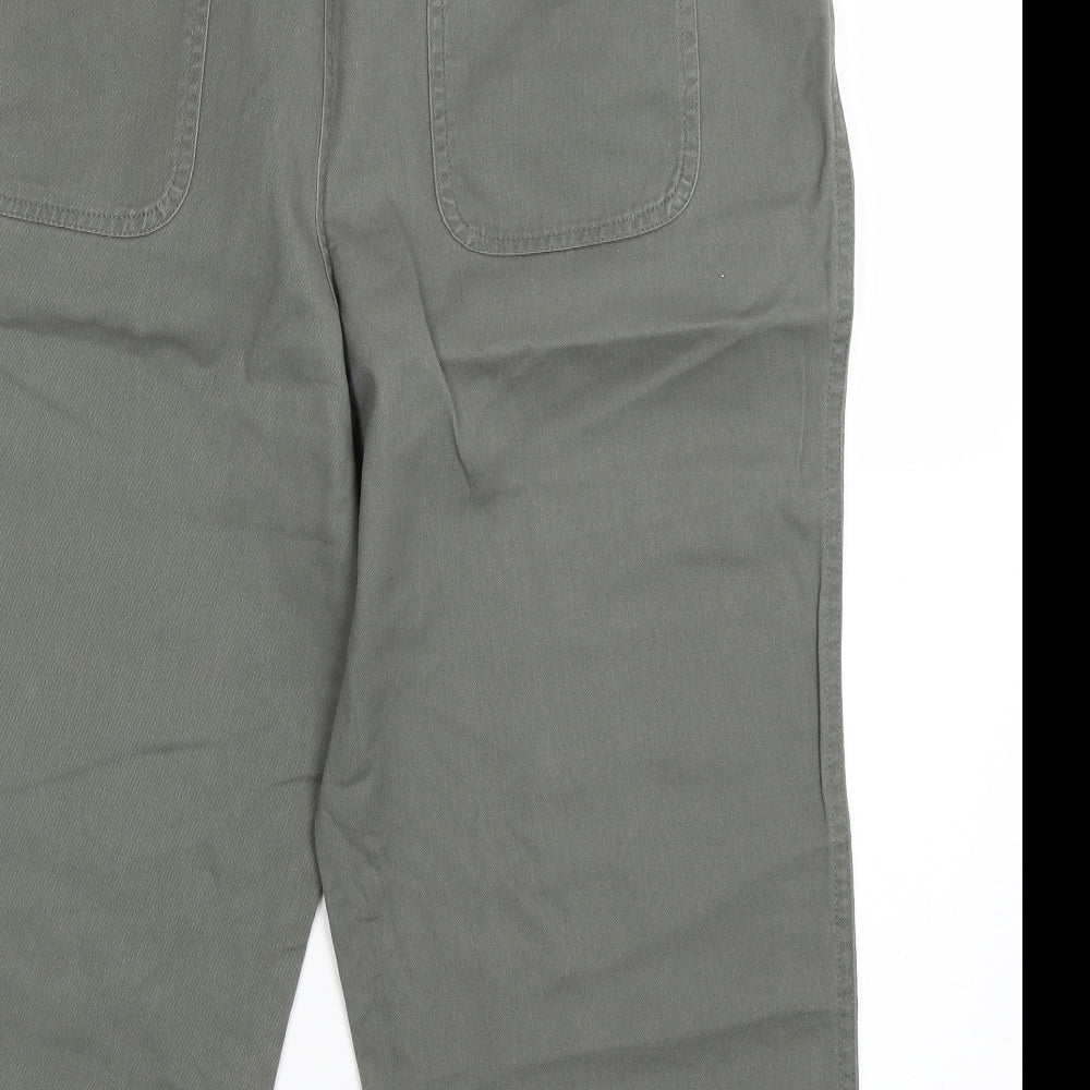 BM Womens Green   Bermuda Shorts Size 14