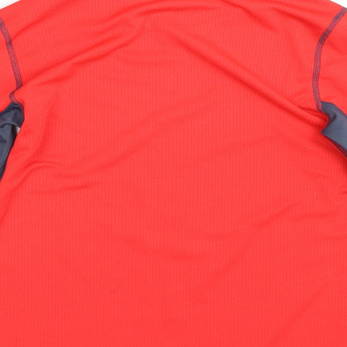 New Balance Boys Red   Basic T-Shirt Size 10-11 Years
