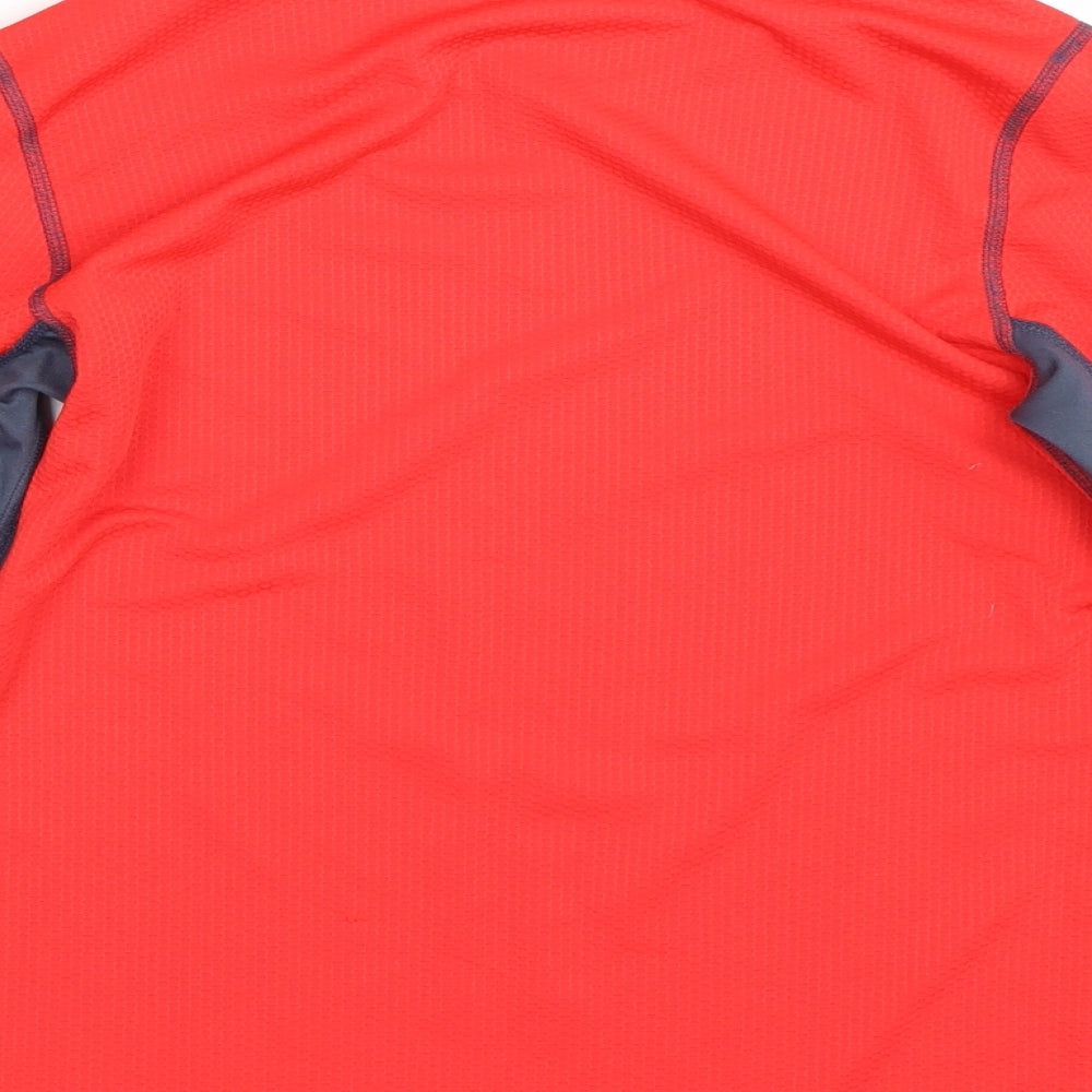 New Balance Boys Red   Basic T-Shirt Size 10-11 Years