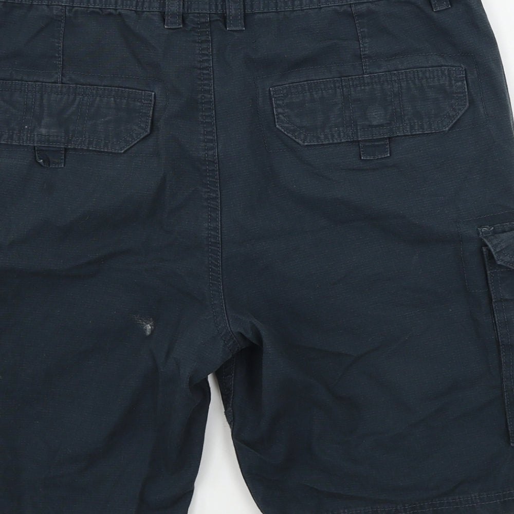Primark  Mens Grey   Chino Shorts Size 34 in