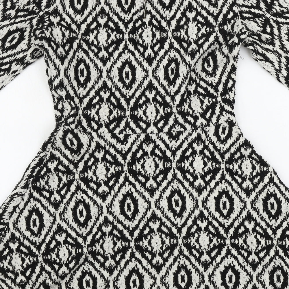 H&M  Womens White Geometric  A-Line  Size S