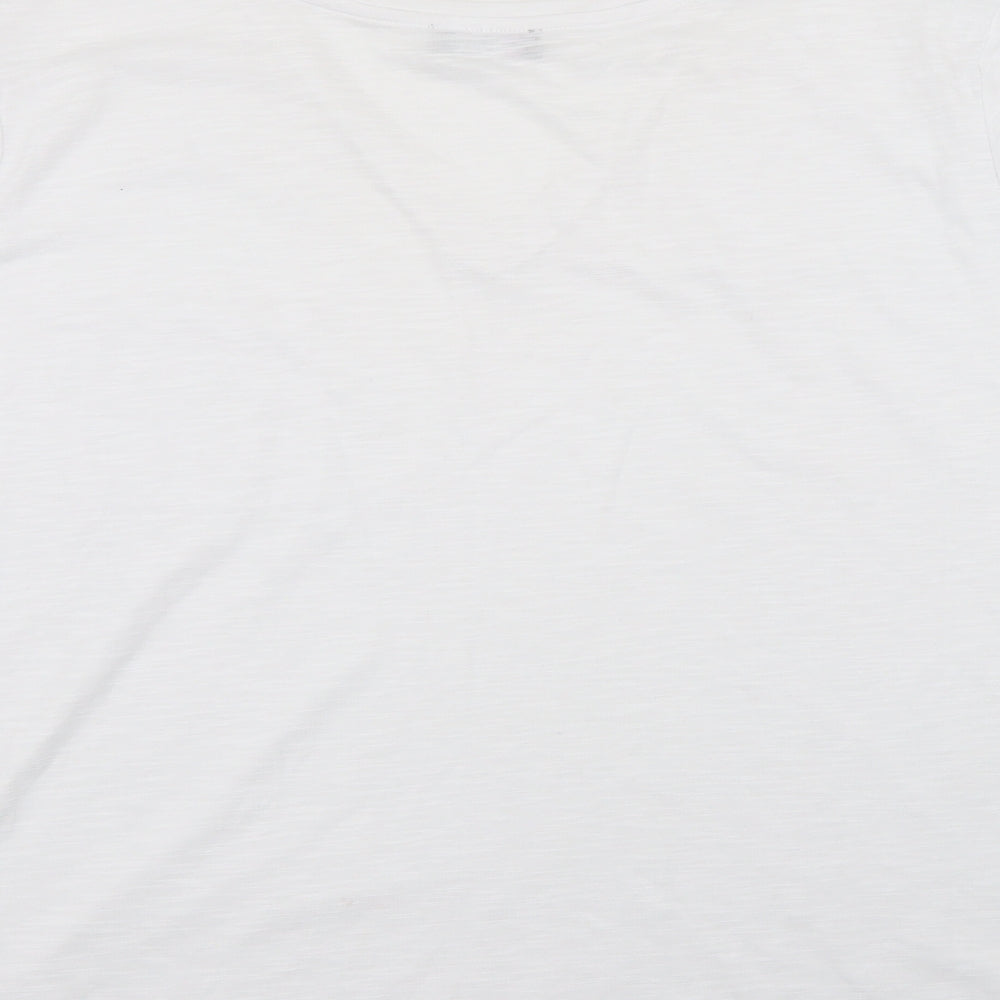 Papaya Womens White   Basic T-Shirt Size 22