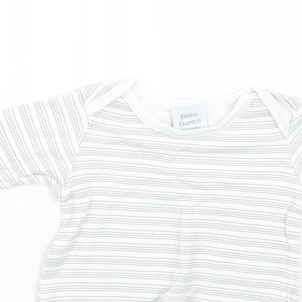 Baby benito Baby White Striped  Babygrow One-Piece Size 0-3 Months