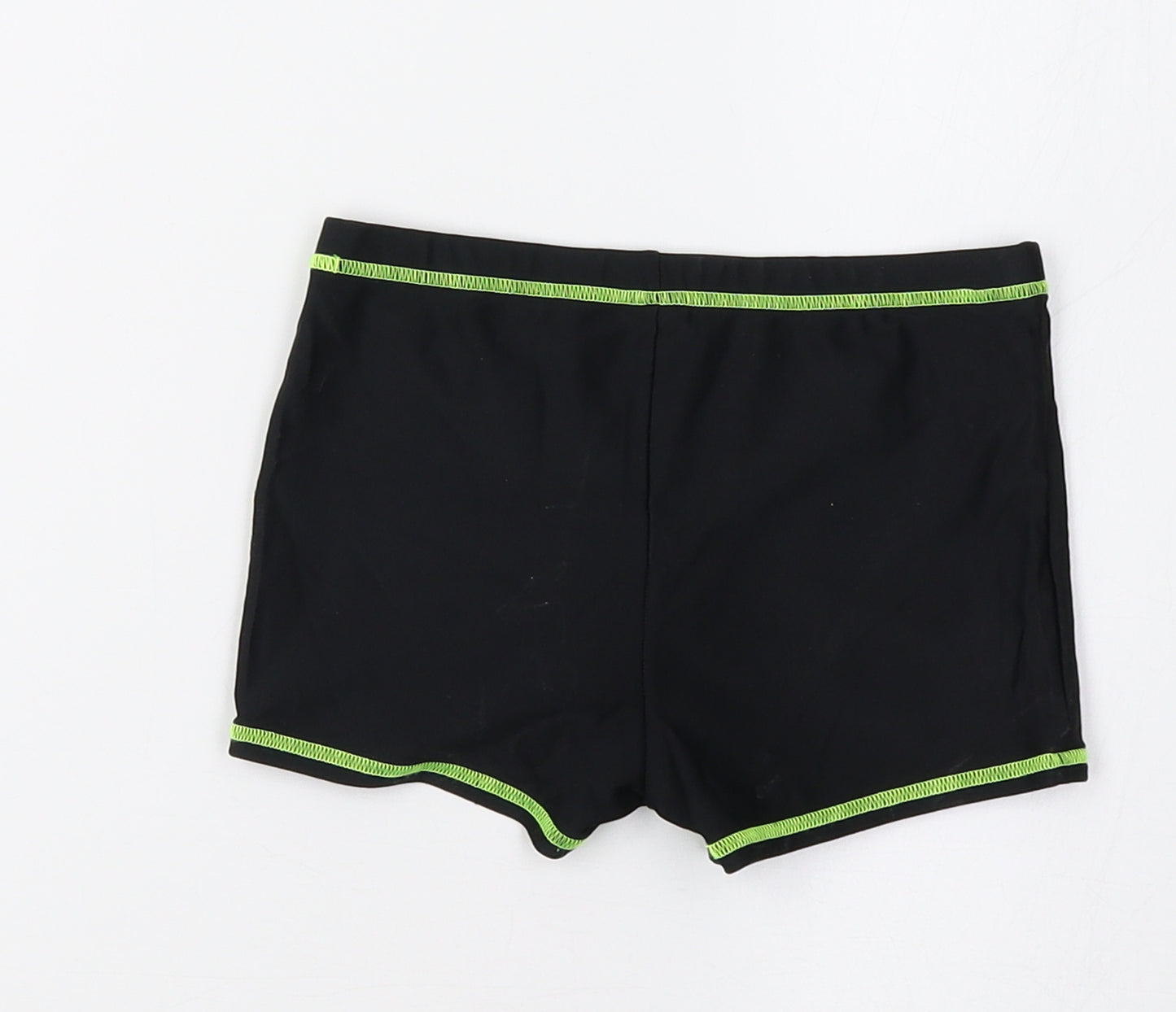 F&F Boys Black   Compression Shorts Size 5-6 Years