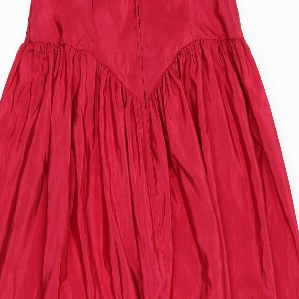 Preworn Womens Red   Ball Gown  Size 18