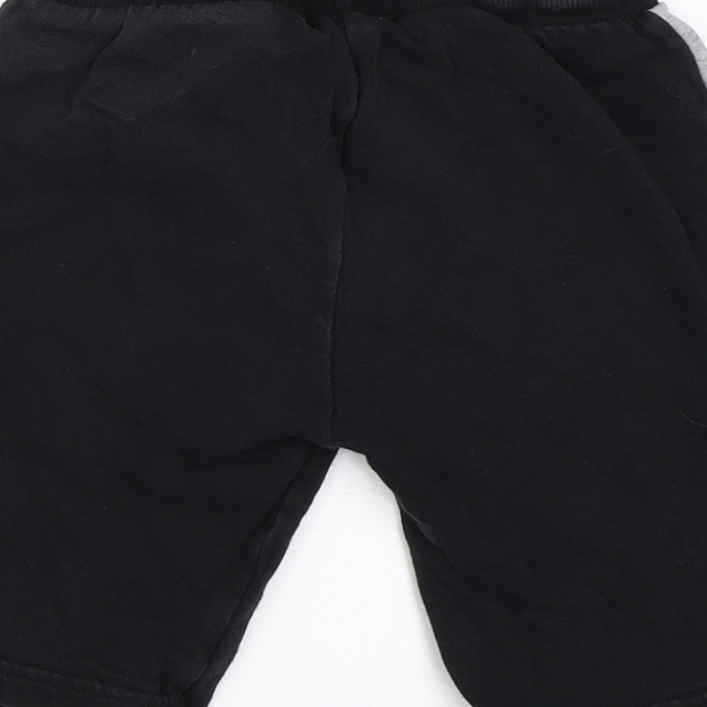 Primark Boys Black   Sweat Shorts Size 4-5 Years - mario