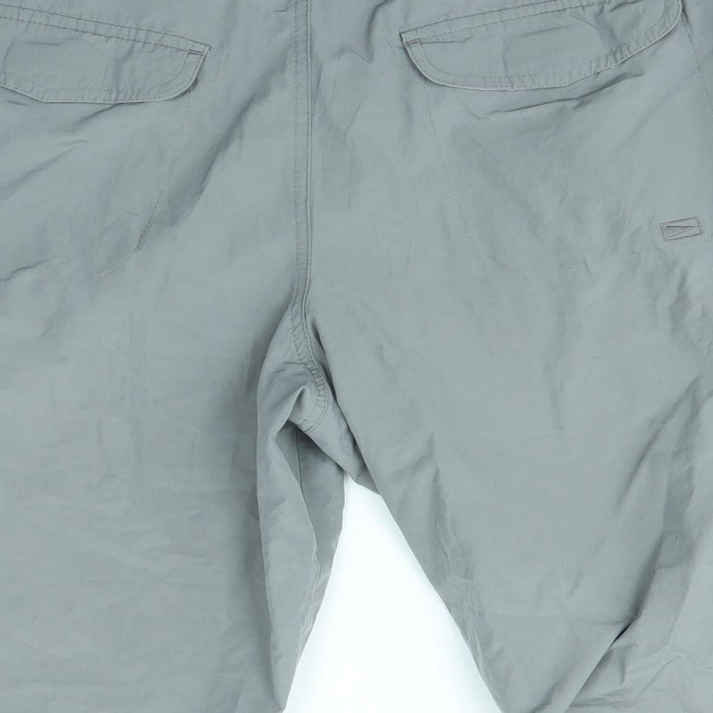 Blue Harbour Mens Grey   Cargo Shorts Size 36 in
