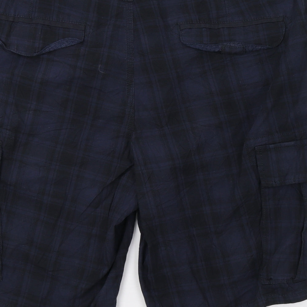 TU Mens Blue Check  Cargo Shorts Size 36