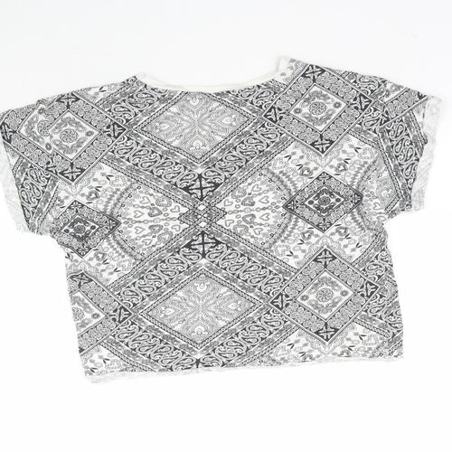 New Look Girls White Paisley  Cropped T-Shirt Size 14-15 Years