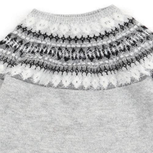 Primark Girls Grey Geometric  Pullover Jumper Size 7-8 Years