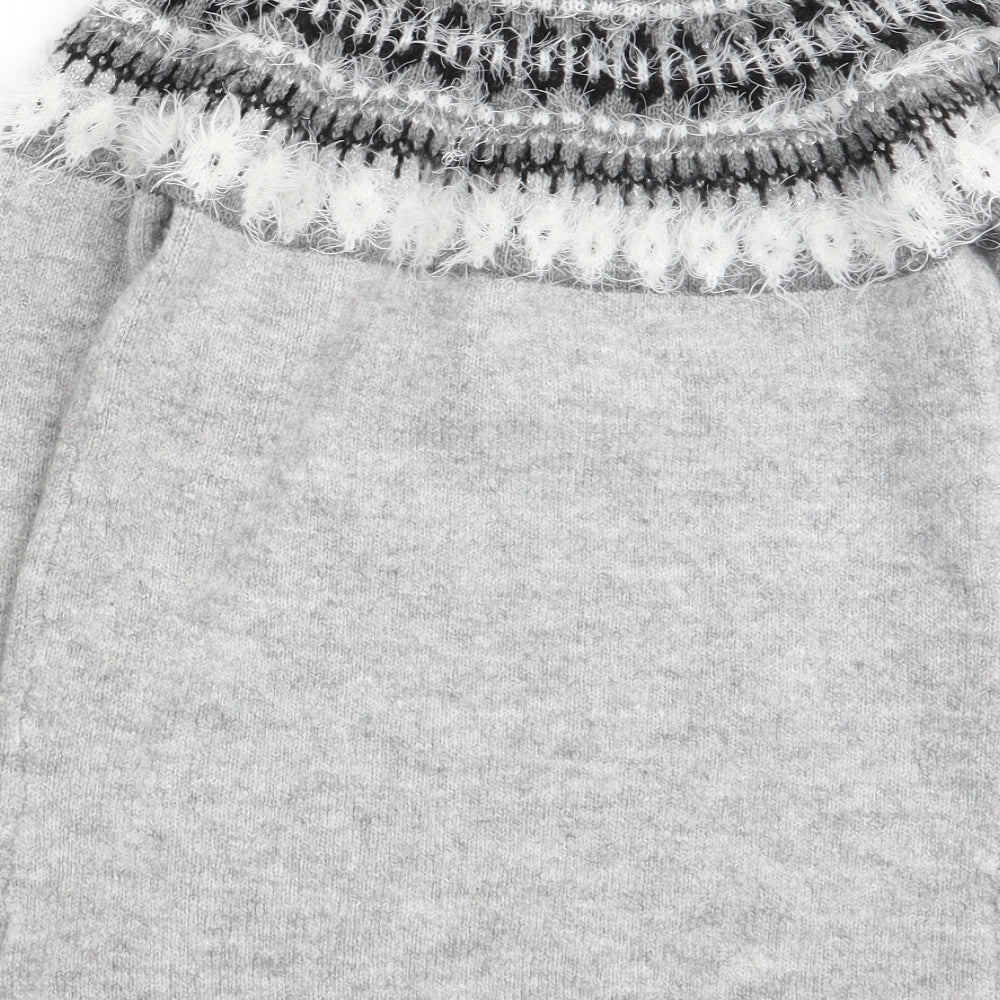 Primark Girls Grey Geometric  Pullover Jumper Size 7-8 Years