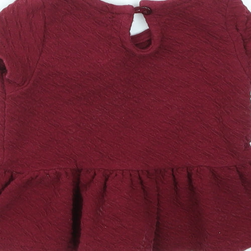 Young Dimension Girls Red   Basic T-Shirt Size 3-6 Months