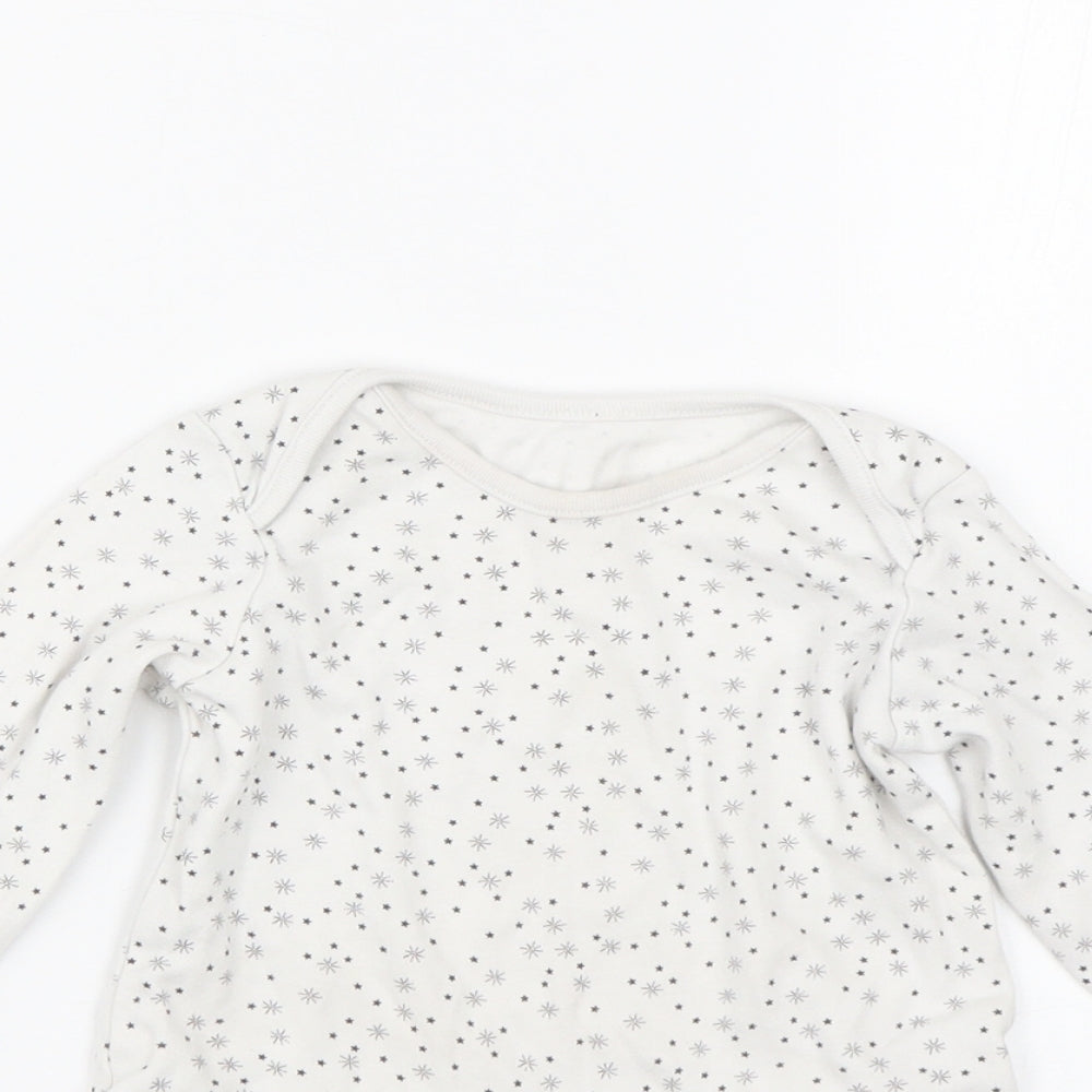 F&F Baby White Polka Dot  Basic T-Shirt Size 12-18 Months  - stars