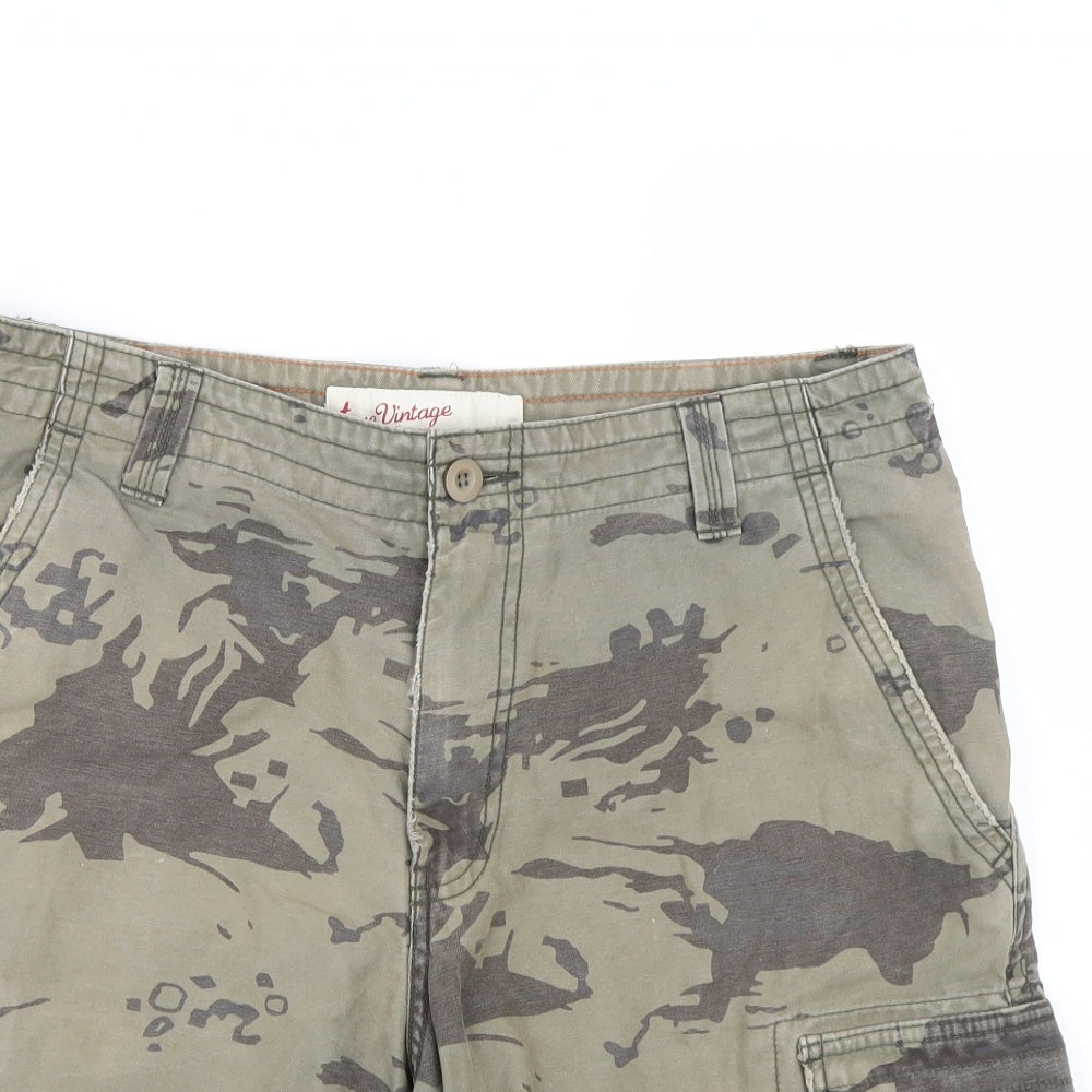 George Mens Green Camouflage  Cargo Shorts Size 34