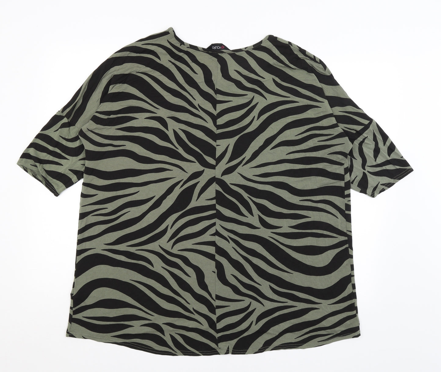 Yours Womens Green Animal Print  Basic T-Shirt Size 16