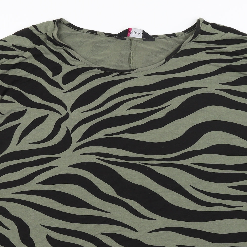 Yours Womens Green Animal Print  Basic T-Shirt Size 16
