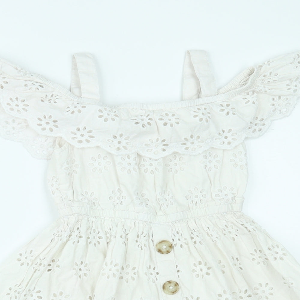 Primark Girls White   Fit & Flare  Size 5-6 Years