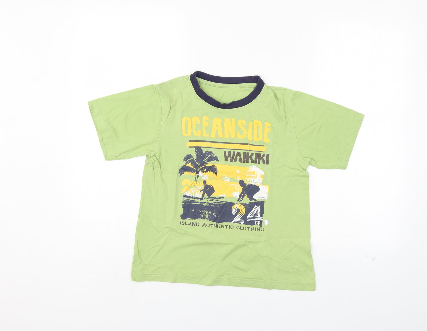Preworn Boys Green   Basic T-Shirt Size 8-9 Years